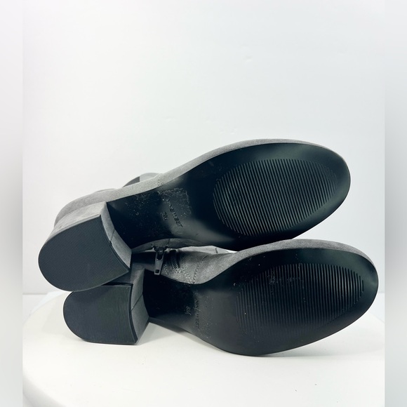 Nine West Ankle Boots Women’s Gray Suedette Quamra Block Heel Size 8 NEW Booties - Picture 11 of 11